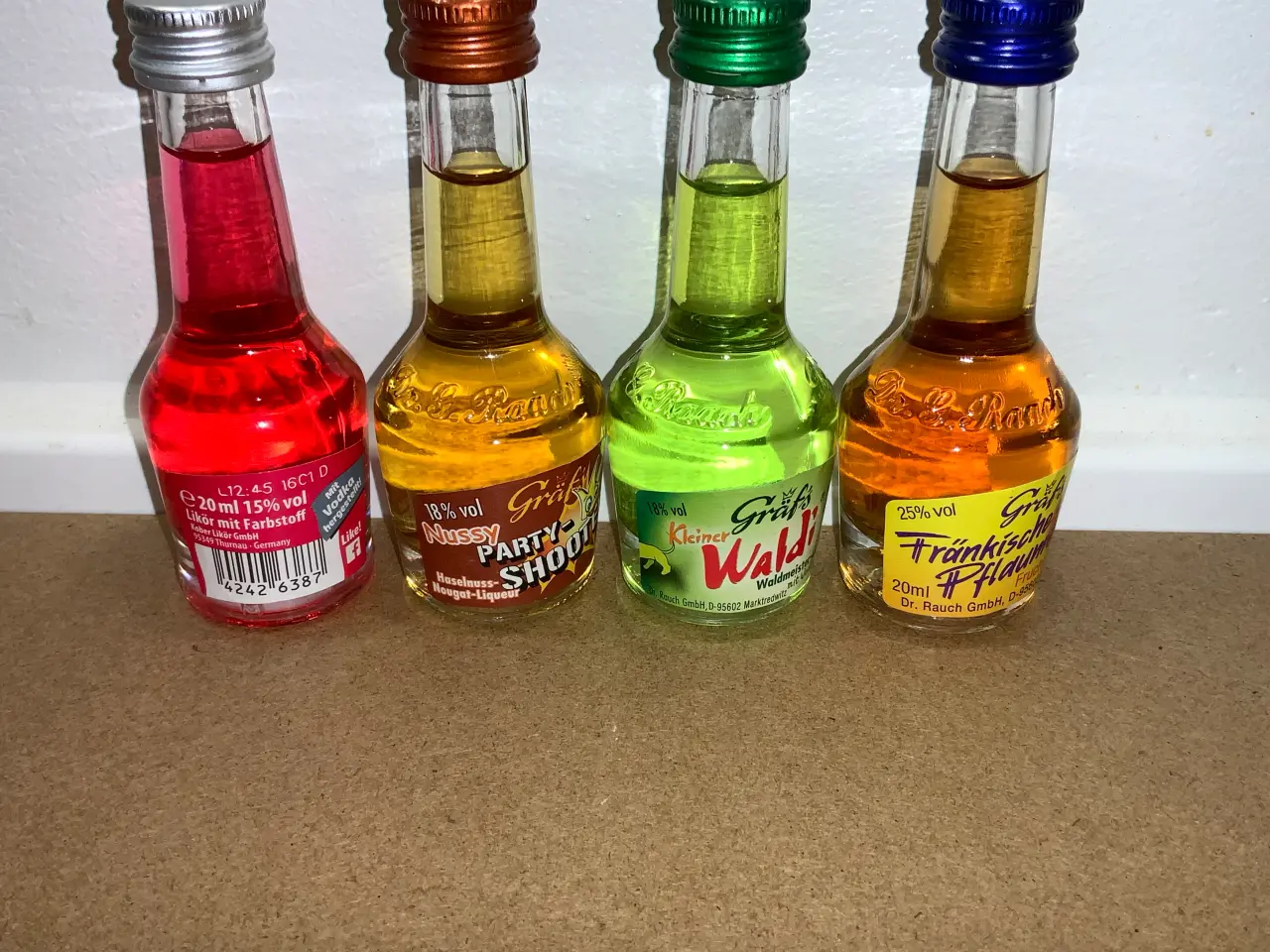 Billede 2 - 4x20 ml. Likør miniflasker