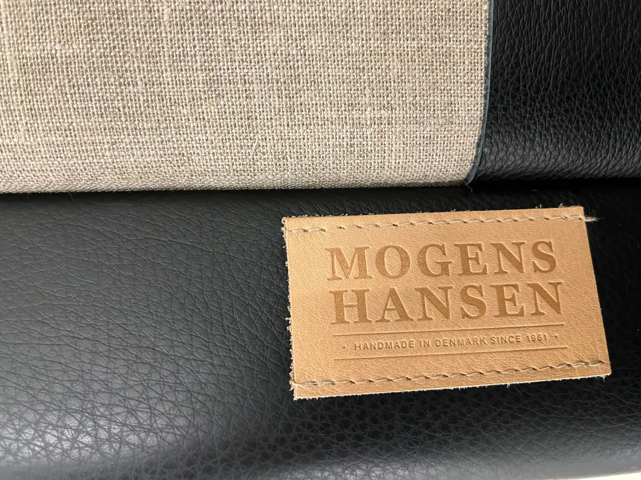 Billede 10 - Mogens Hansen MH276 3 Pers.Sofa med sort læder.