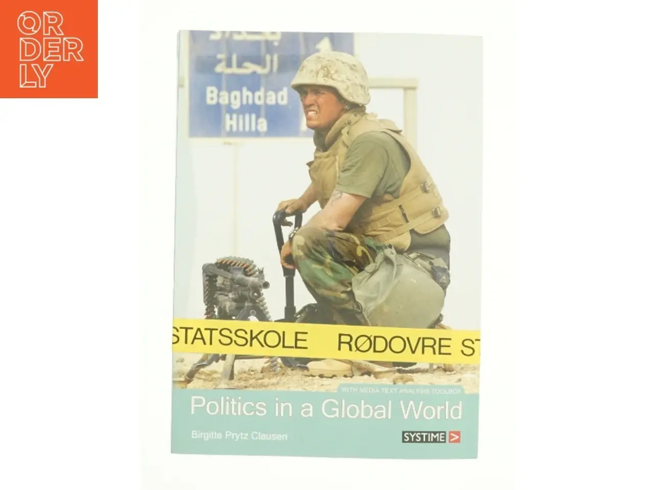 Billede 1 - Politics in a global world af Birgitte Prytz Clausen (Bog)