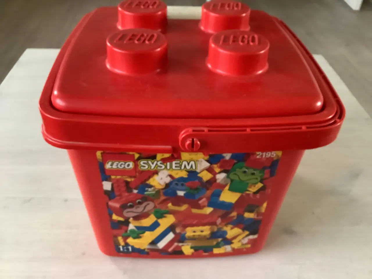 Billede 12 - Lego blandede klodser og figurer og Lego spand