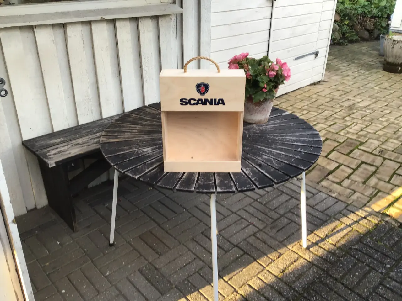 Billede 1 - Scania gaveæske