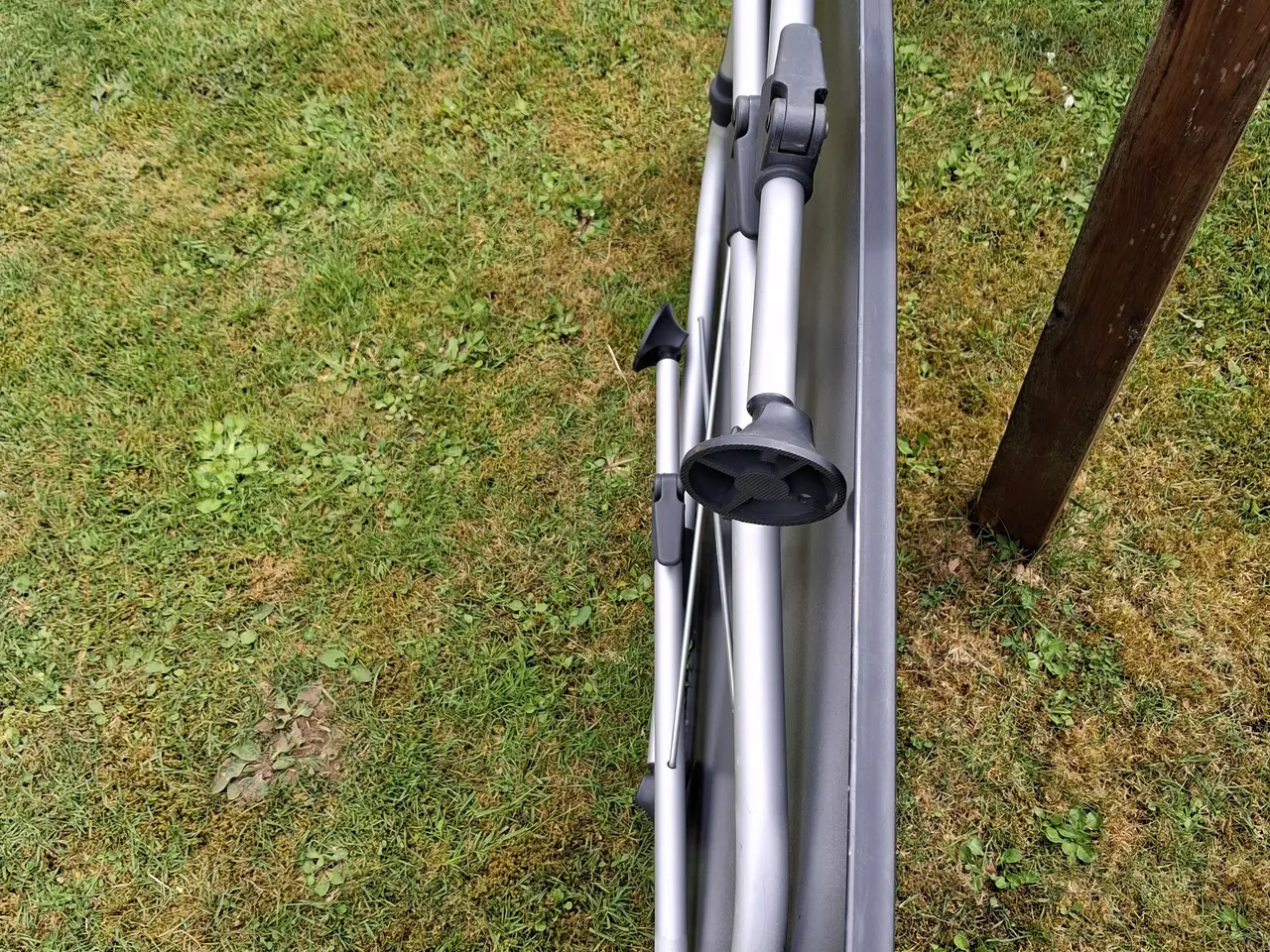 Billede 6 - Stabilt rejse campingbord