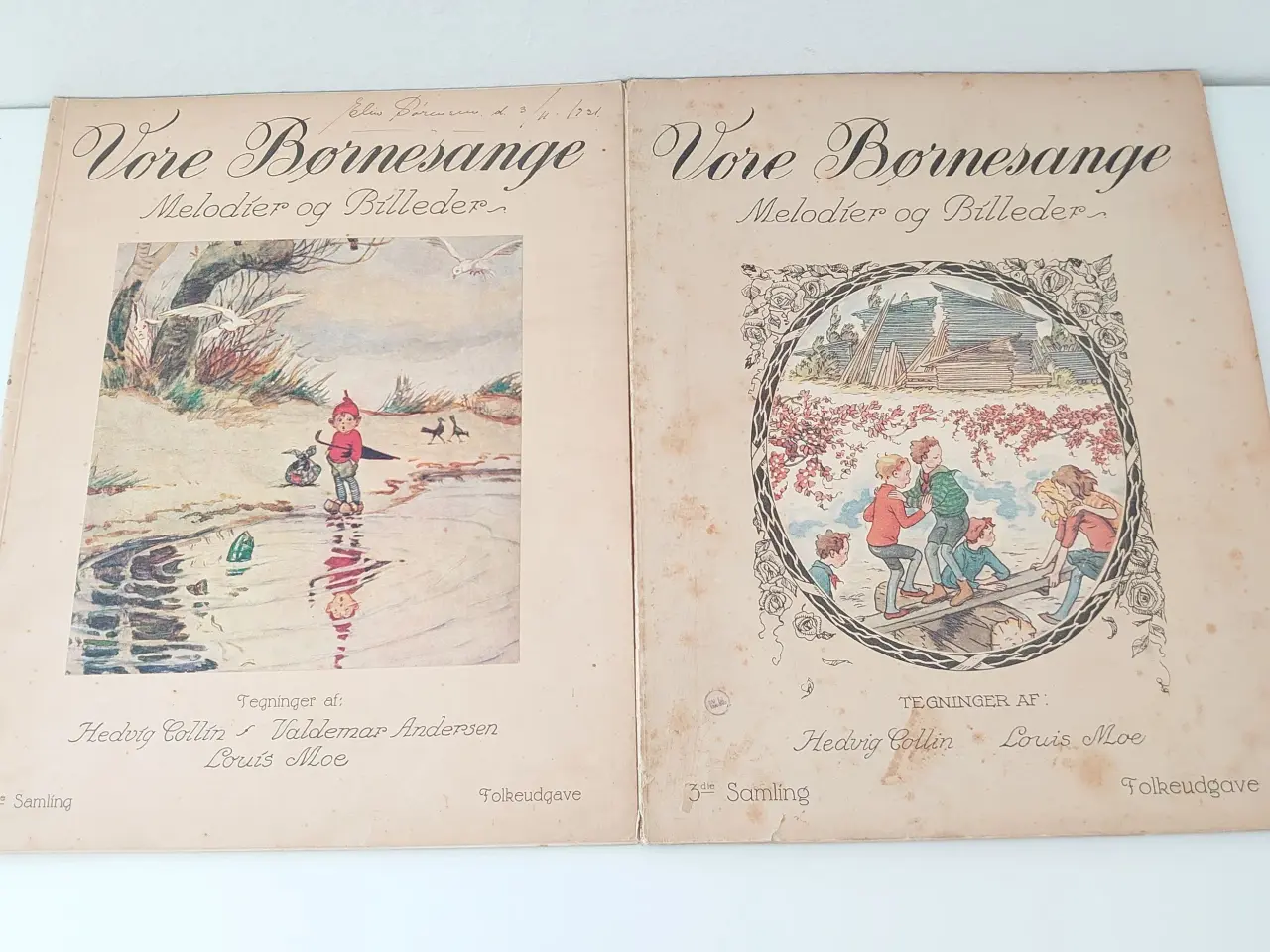 Billede 1 - 2 hæfter af "Vore Børnesange" Louis Moe m.fl.