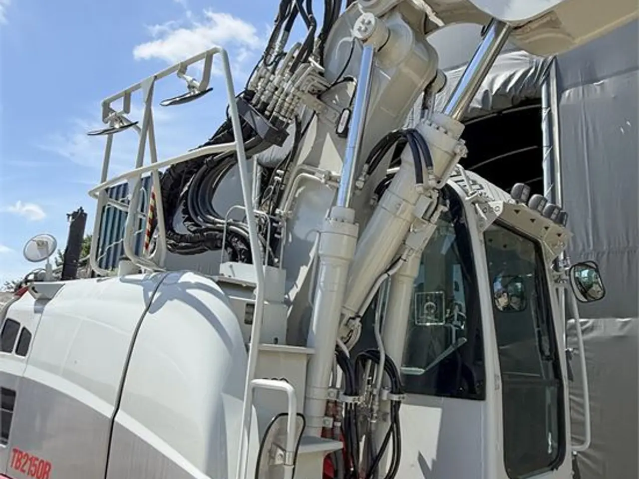 Billede 12 - Takeuchi TB2150 R - 15,5 ton - Engcon Rotortilt