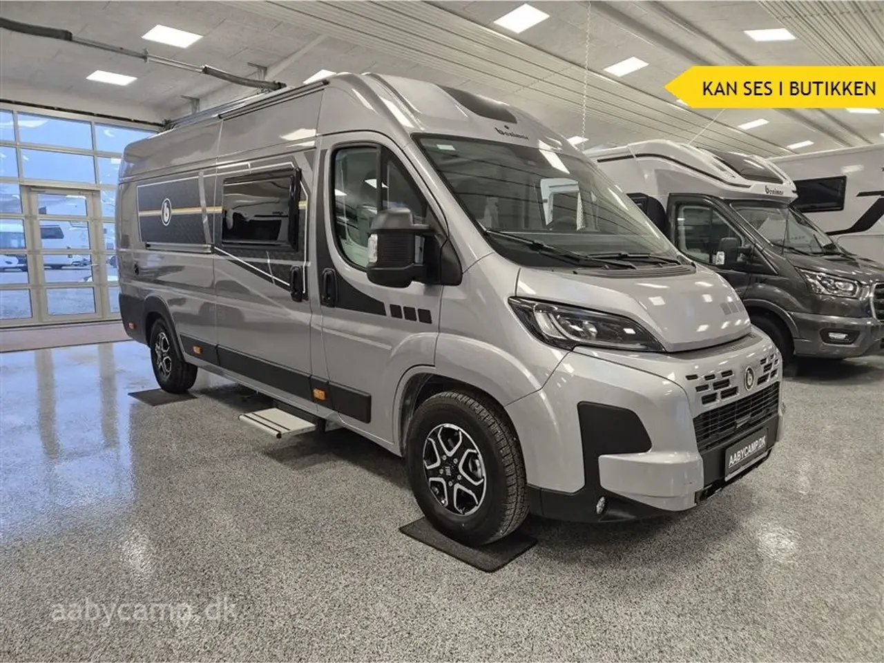 Billede 1 - 2026 - Benimar Benivan 160 PLUS NK Pakke. Automatgear. 140Hk. 200W solcelle. Kompressor køleskab. Webasto Dieselvarme. Elektrisk indgangstrin. Metallak