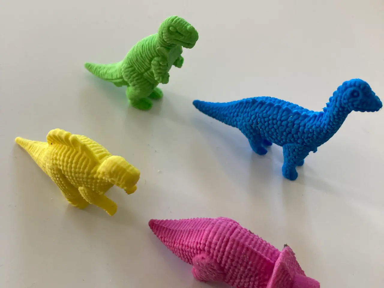 Billede 3 - Viskelædere - 2 x 4 stk. dinosaurer 