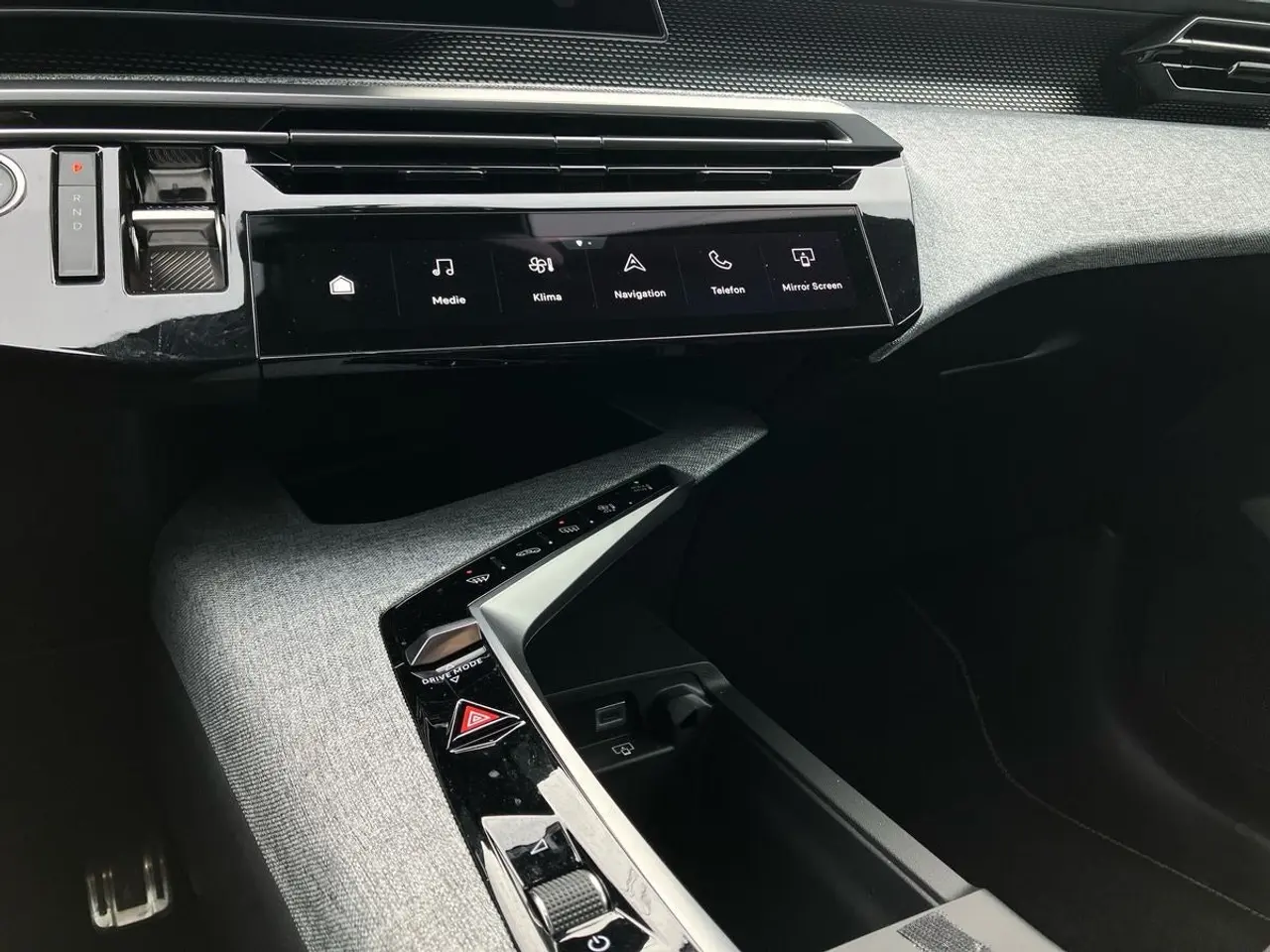 Billede 12 - Peugeot e-3008 77 GT