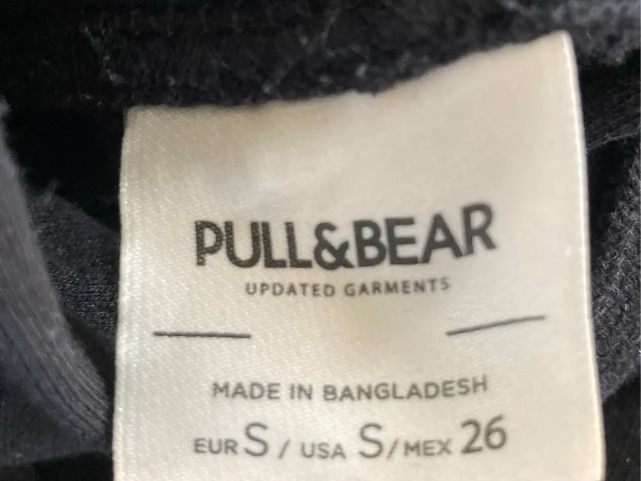 Billede 3 - Hoodie str. S fra Pull & Bear