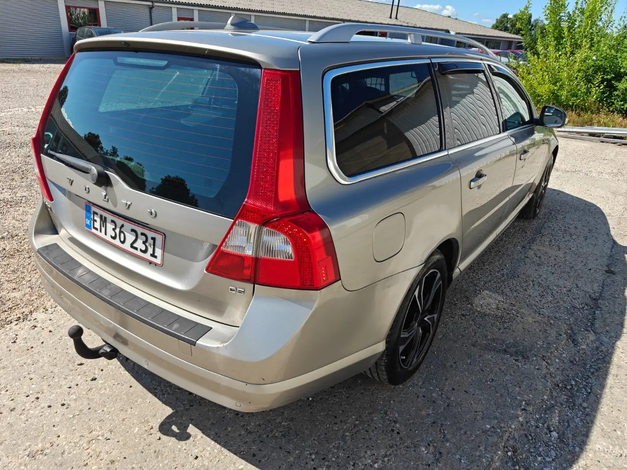 Billede 5 - Volvo V70 2,4 D5 185 R-Design aut.