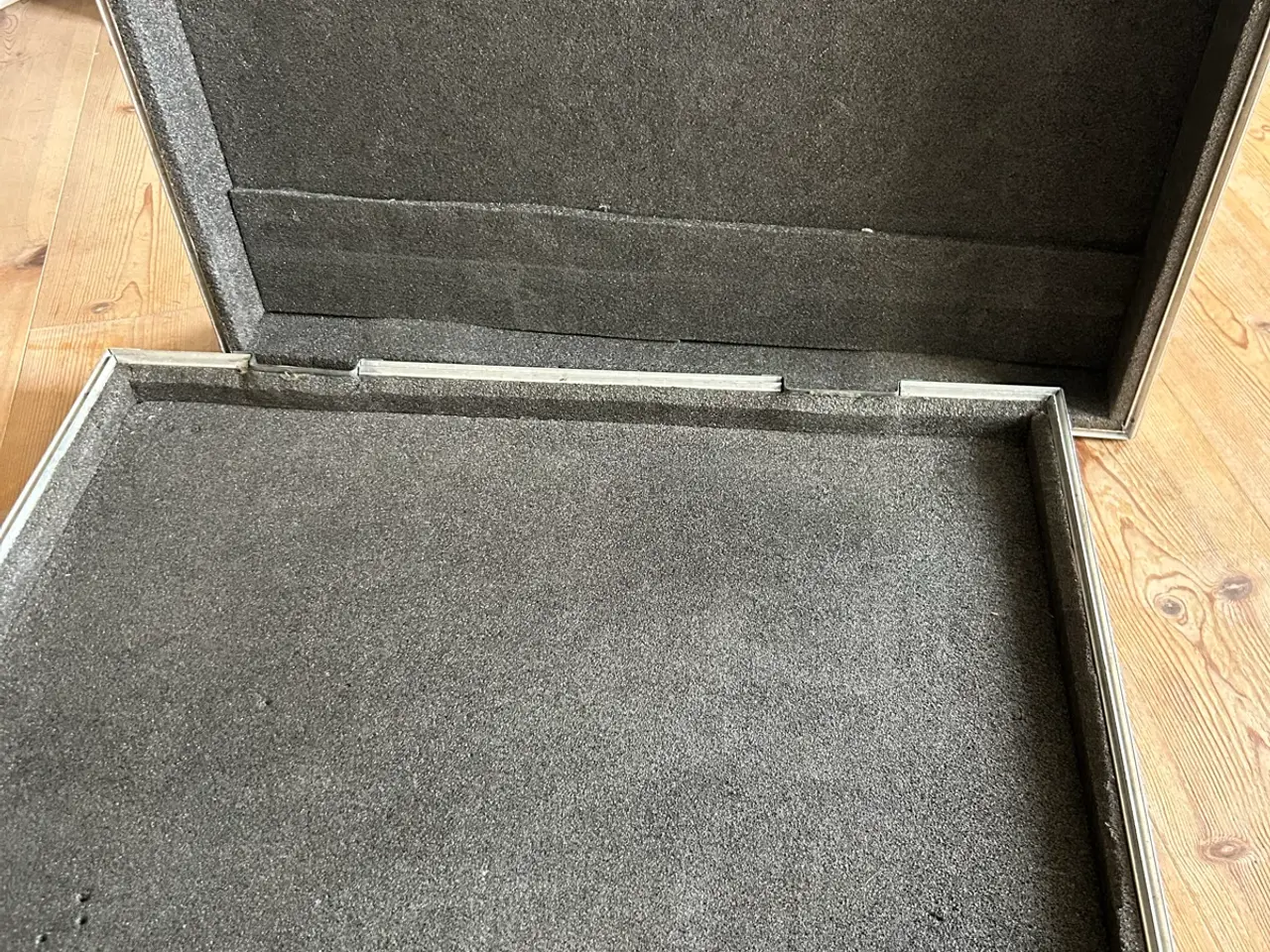 Billede 2 - Flightcase - pedalkasse