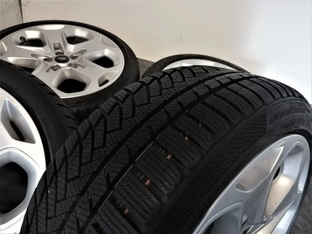 Billede 4 - 5x108 18" ET55 Ford ST Titanium vintersæt