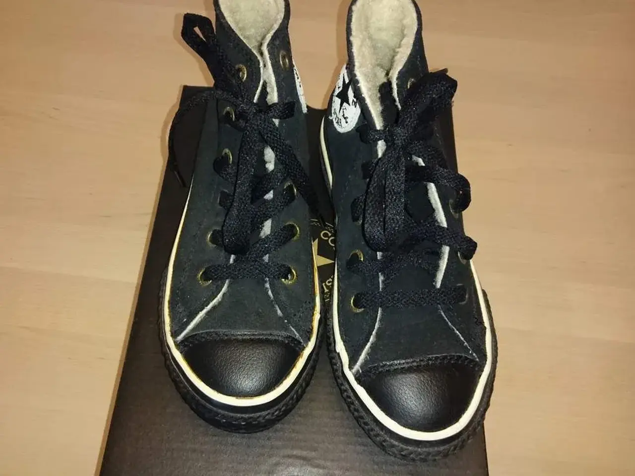 Billede 2 - Nye Converse barsket støvle str 30/31