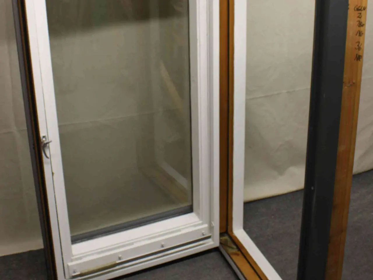 Billede 3 - Billige Veluxvinduer 78 x 140 cm.