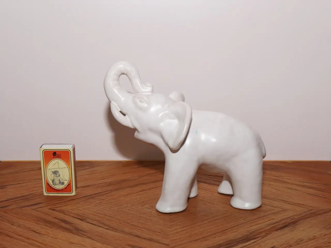 Billede 2 - Ældre elefant fra Michael Andersen Keramik