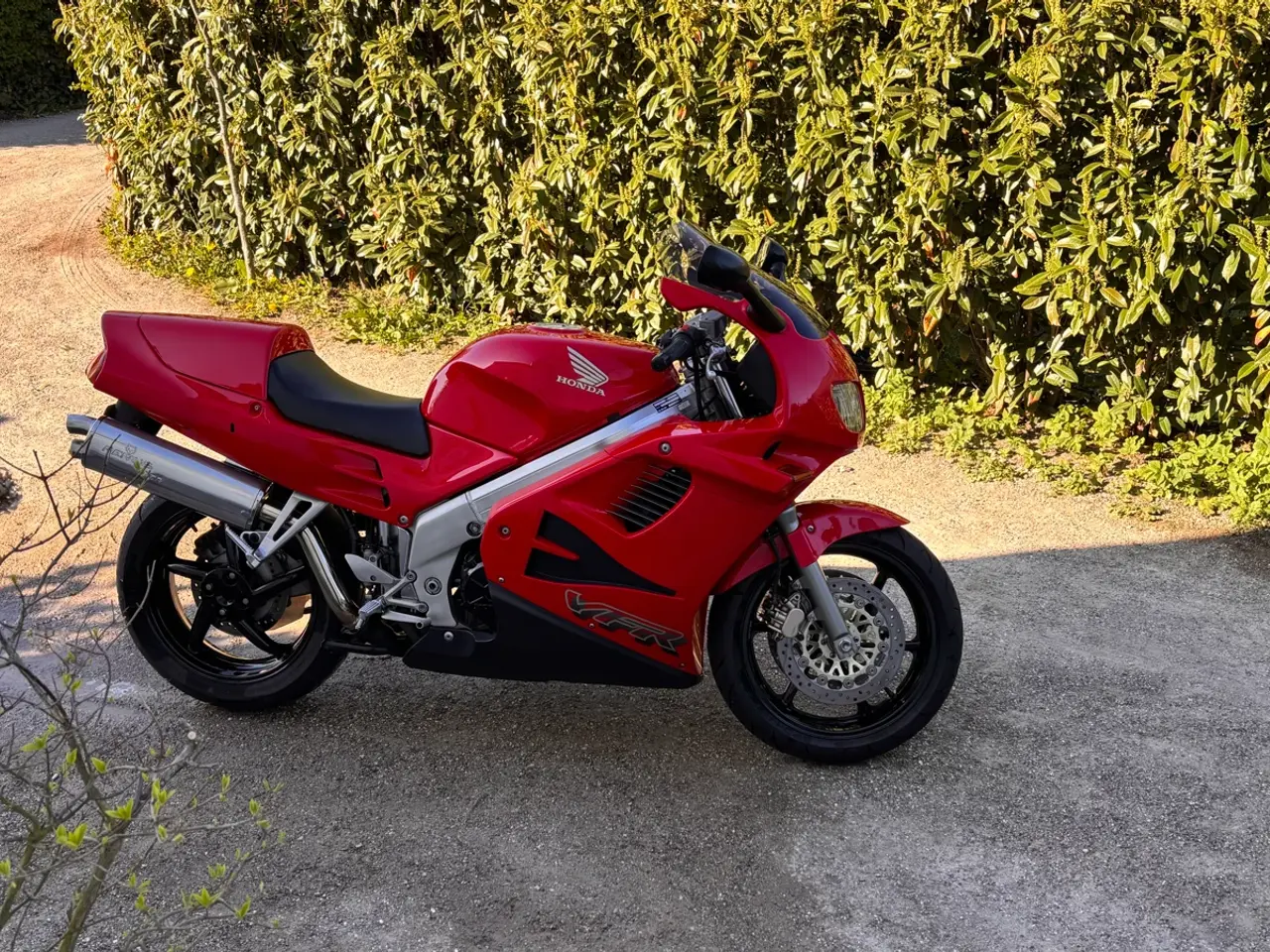 Billede 1 - Honda VFR 750 RC36-2