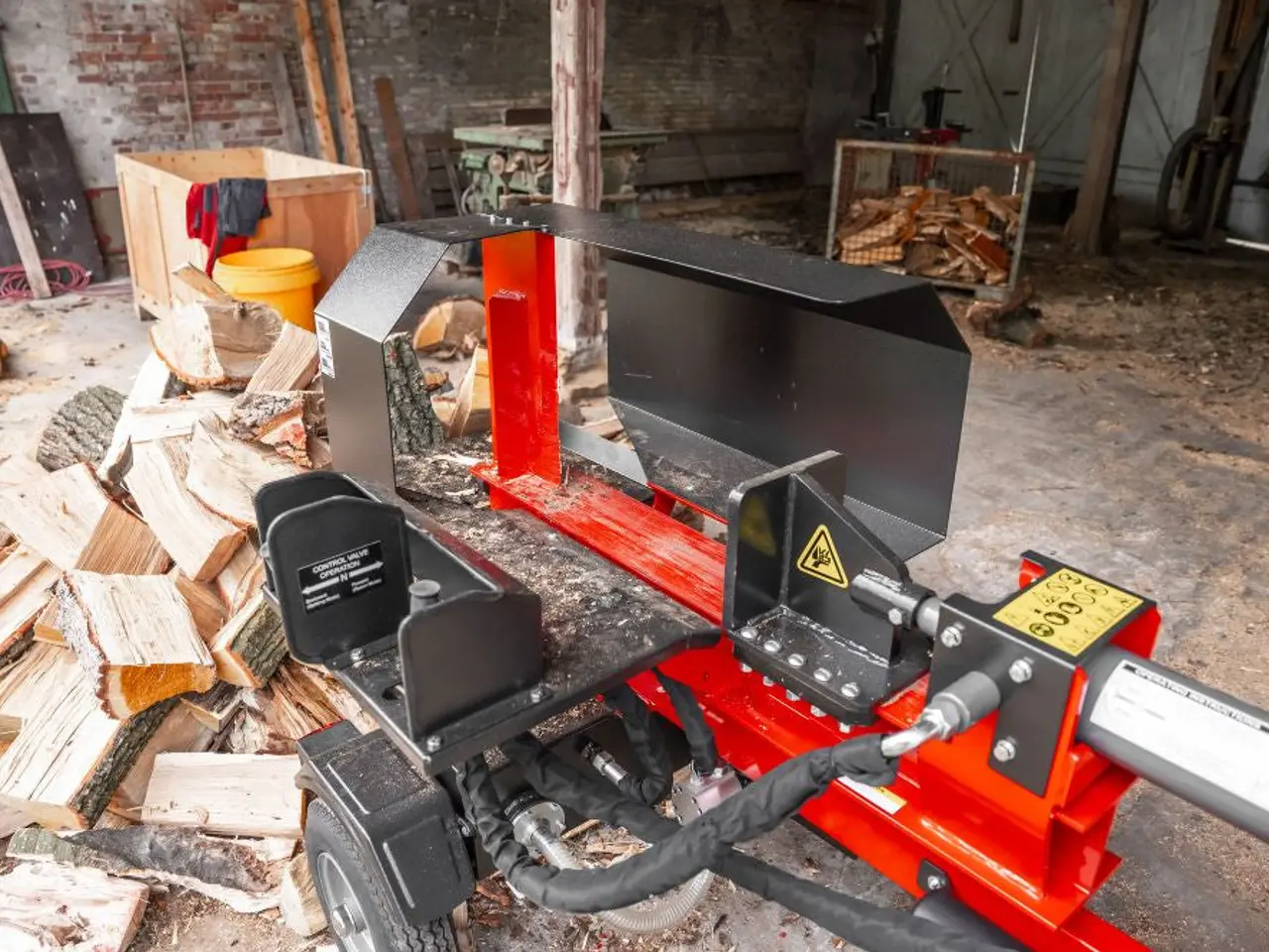 Billede 7 - WoodMaster CWM22B – 22 ton benzin brændekløver (vandret)