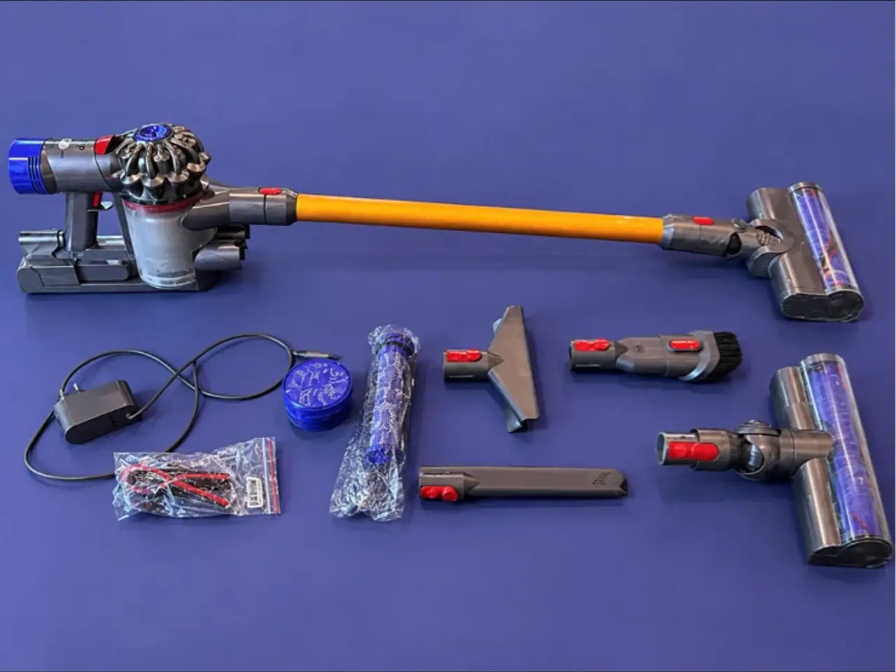 Billede 1 - Dyson v8 Absolute