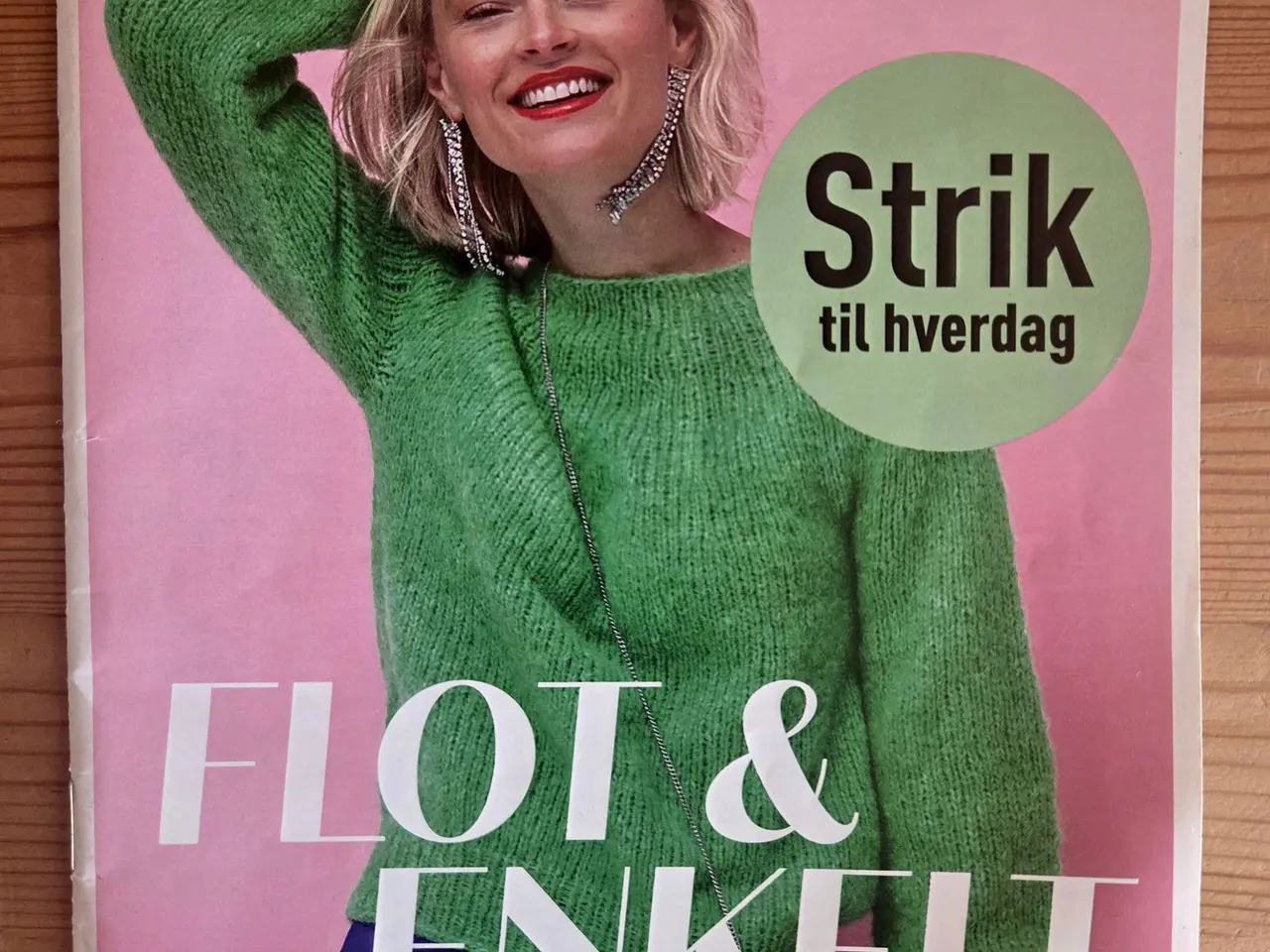 Billede 5 - Blade/hæfter med blandet sy, strik og hækling