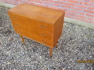 1 stk Teak Kommode med 3 skuffer