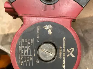 Cirkulations pumpe