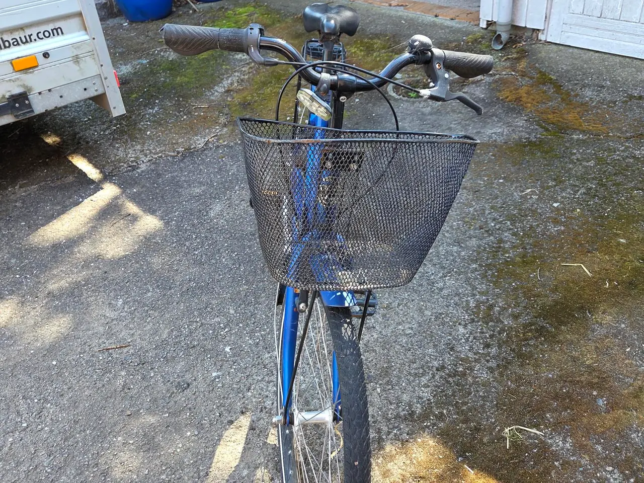 Billede 2 - pigecykel med lille kurv fin cykel