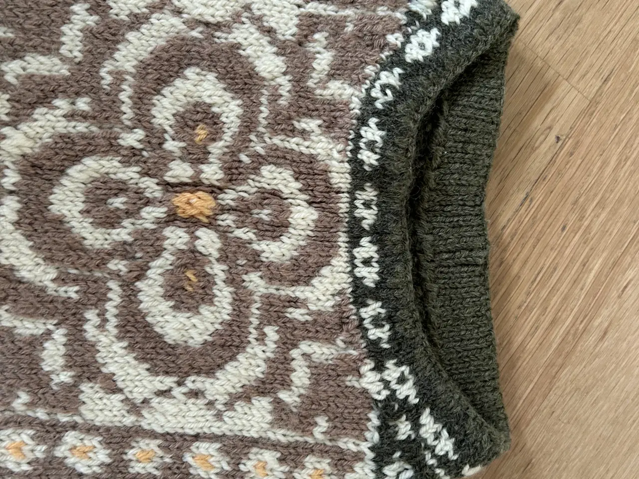 Billede 3 - Ny hjemmestrikket uld sweater