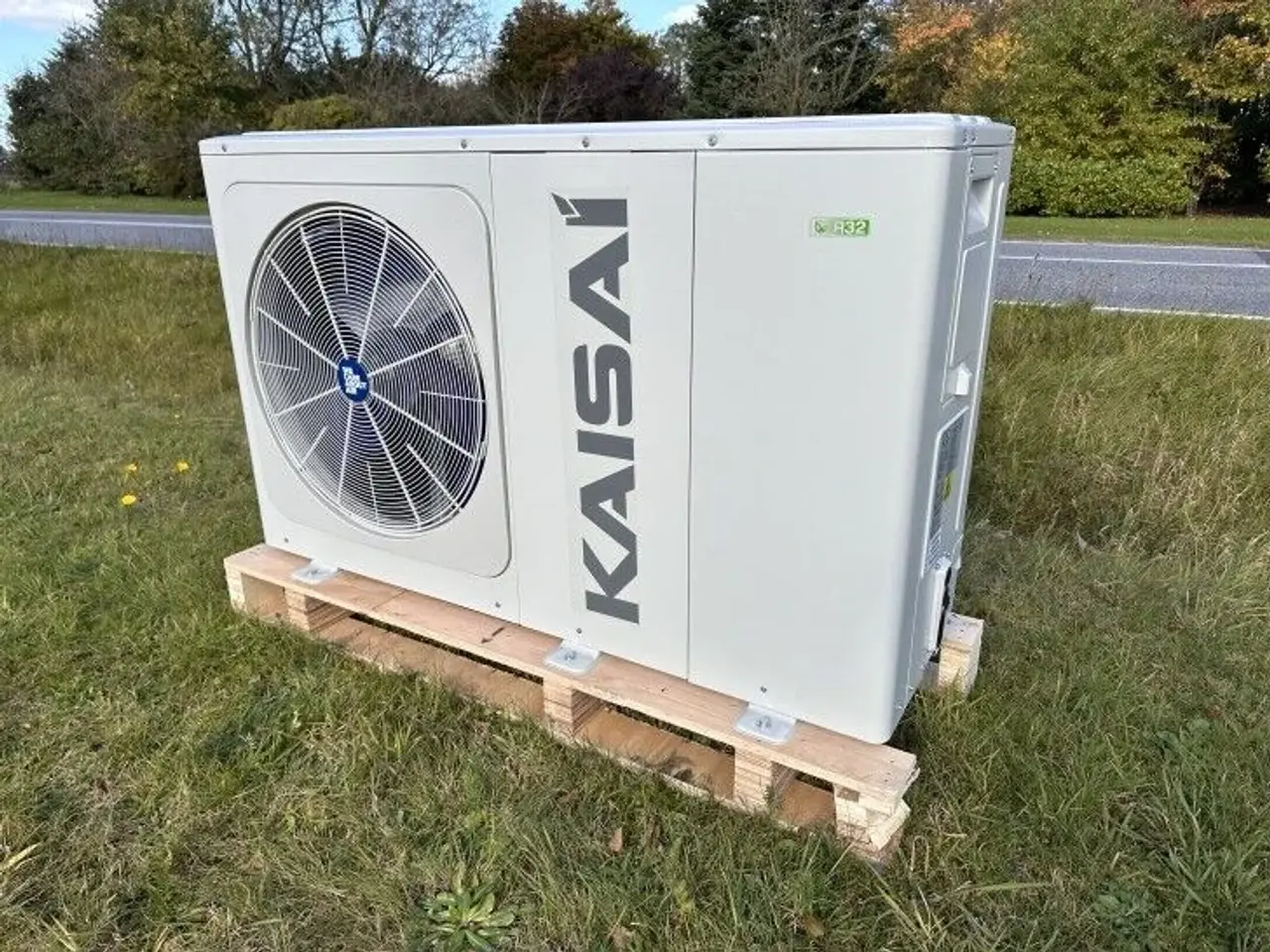 Billede 1 - Varmepumpe - 16 KW luft til vand varmepumpe Kaisai KHC-16RY3-B