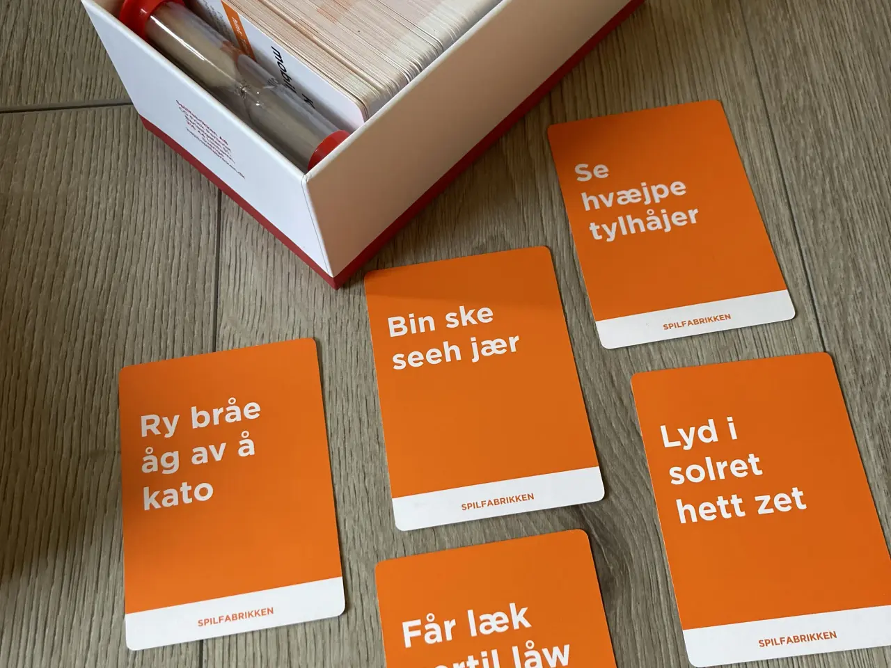 Billede 4 - Spilfabrikken – Krypteret selskabsspil (Komplet)