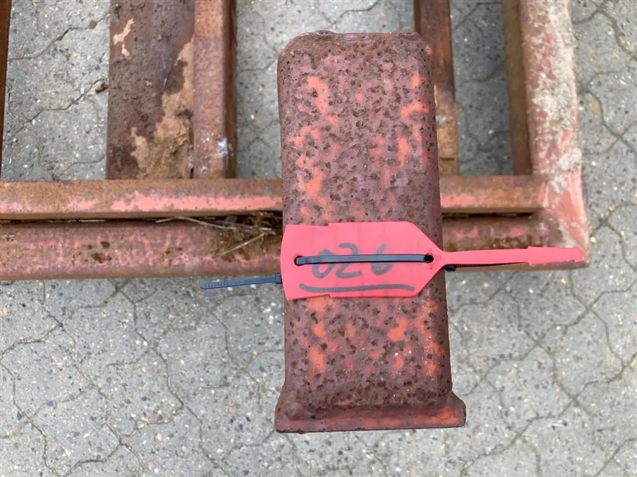 Billede 8 - - - - Skovlstativ bredde 220 og 100 cm dybde