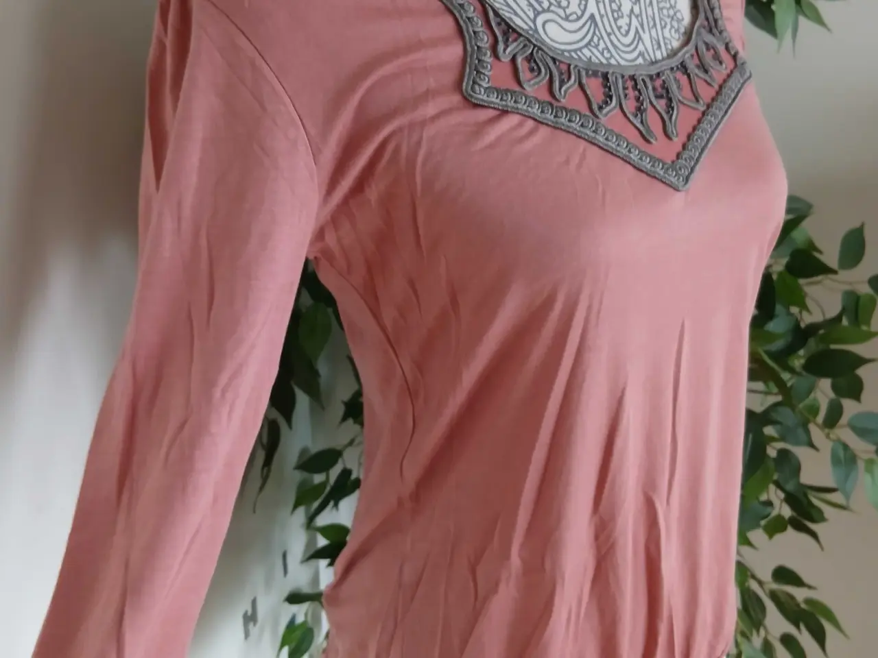 Billede 4 - Bluse. Vila. Large/40