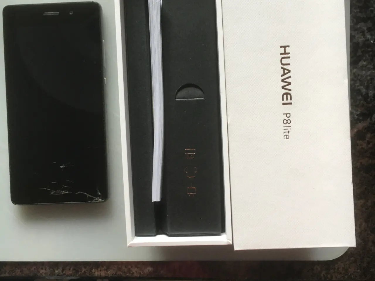Billede 4 - Telefon Huawei P8 lite. Giv bud.