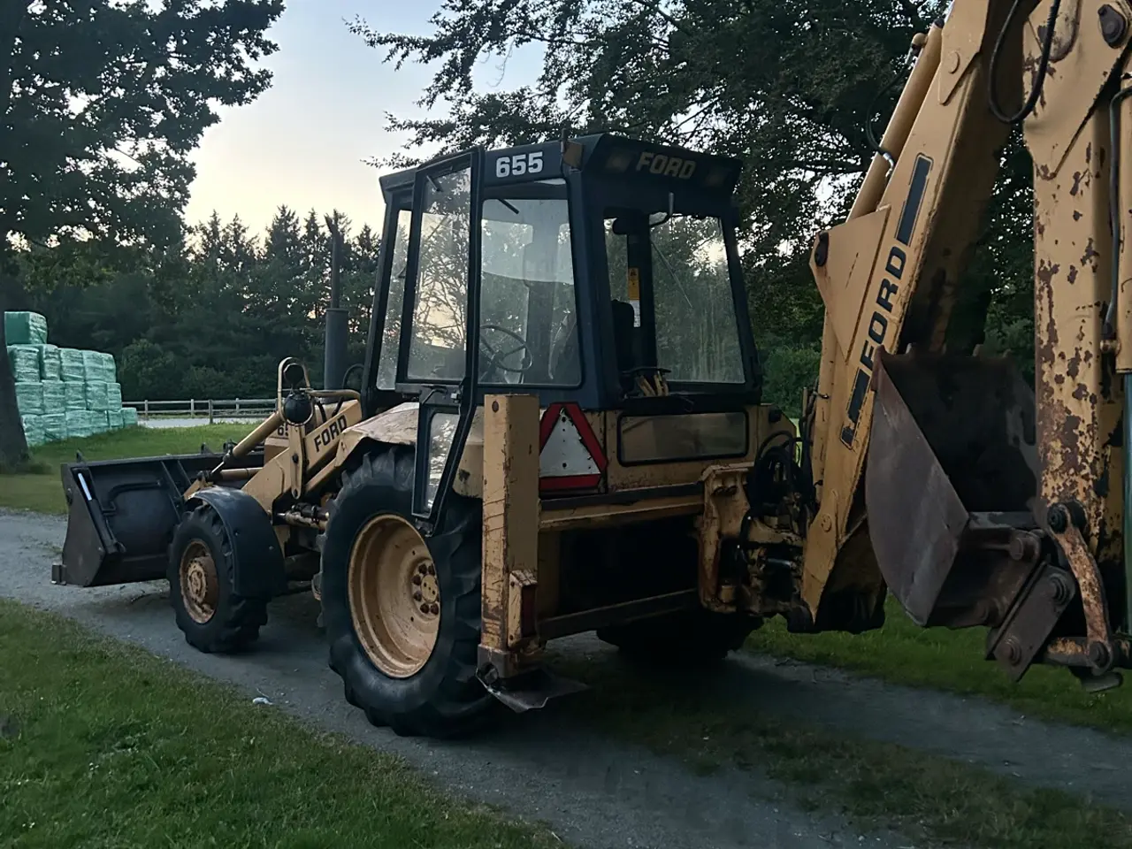 Billede 4 - Ford 655 Rendegraver