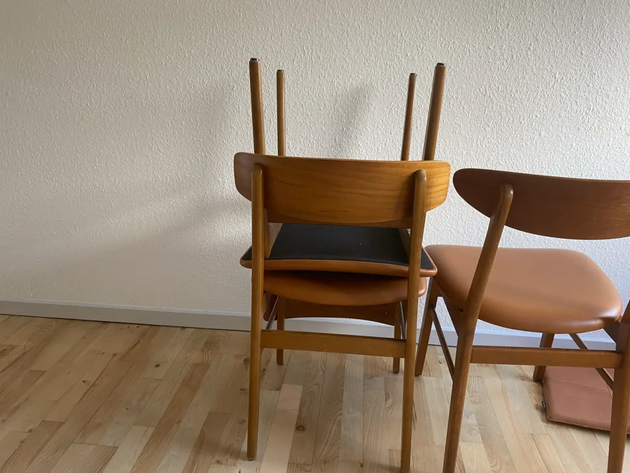 Billede 4 - Spisebord