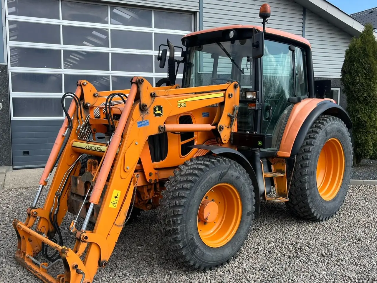 Billede 2 - John Deere 6430 Med frontlæsser og vejdæk