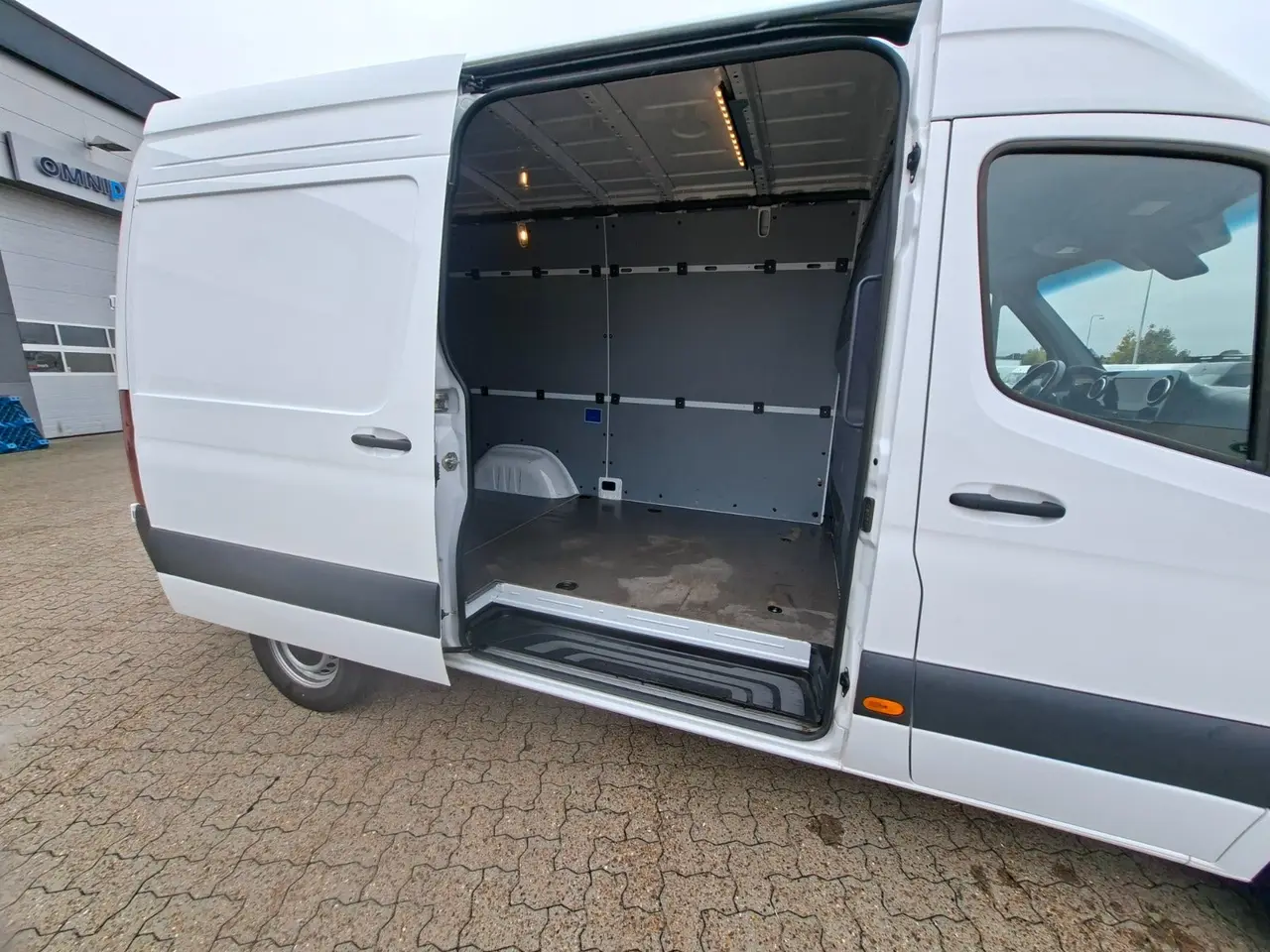 Billede 5 - Mercedes Sprinter 317 2,0 CDi A2 Kassevogn PRO aut. RWD