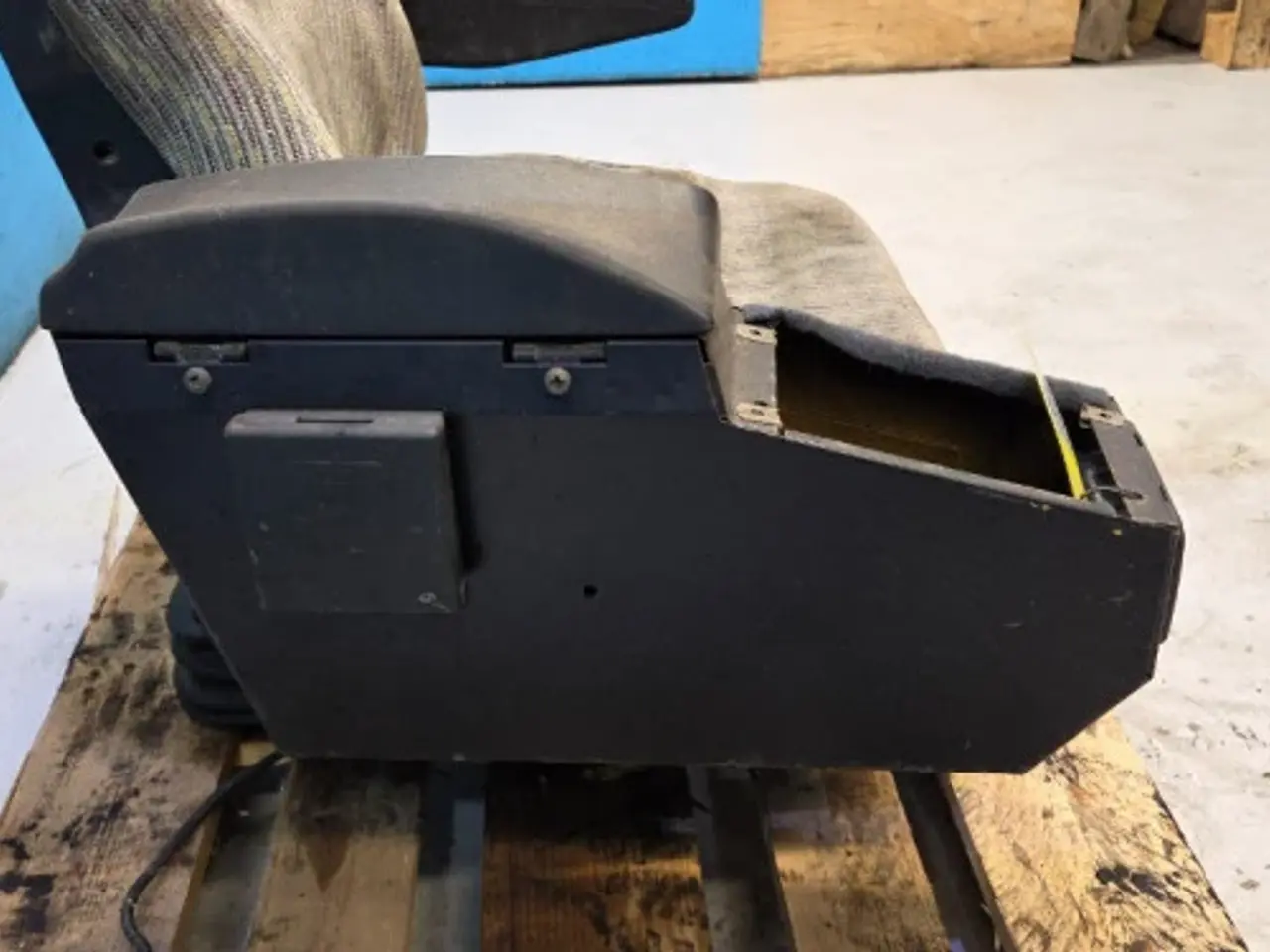 Billede 4 - New Holland TX68 Sæde 84021181