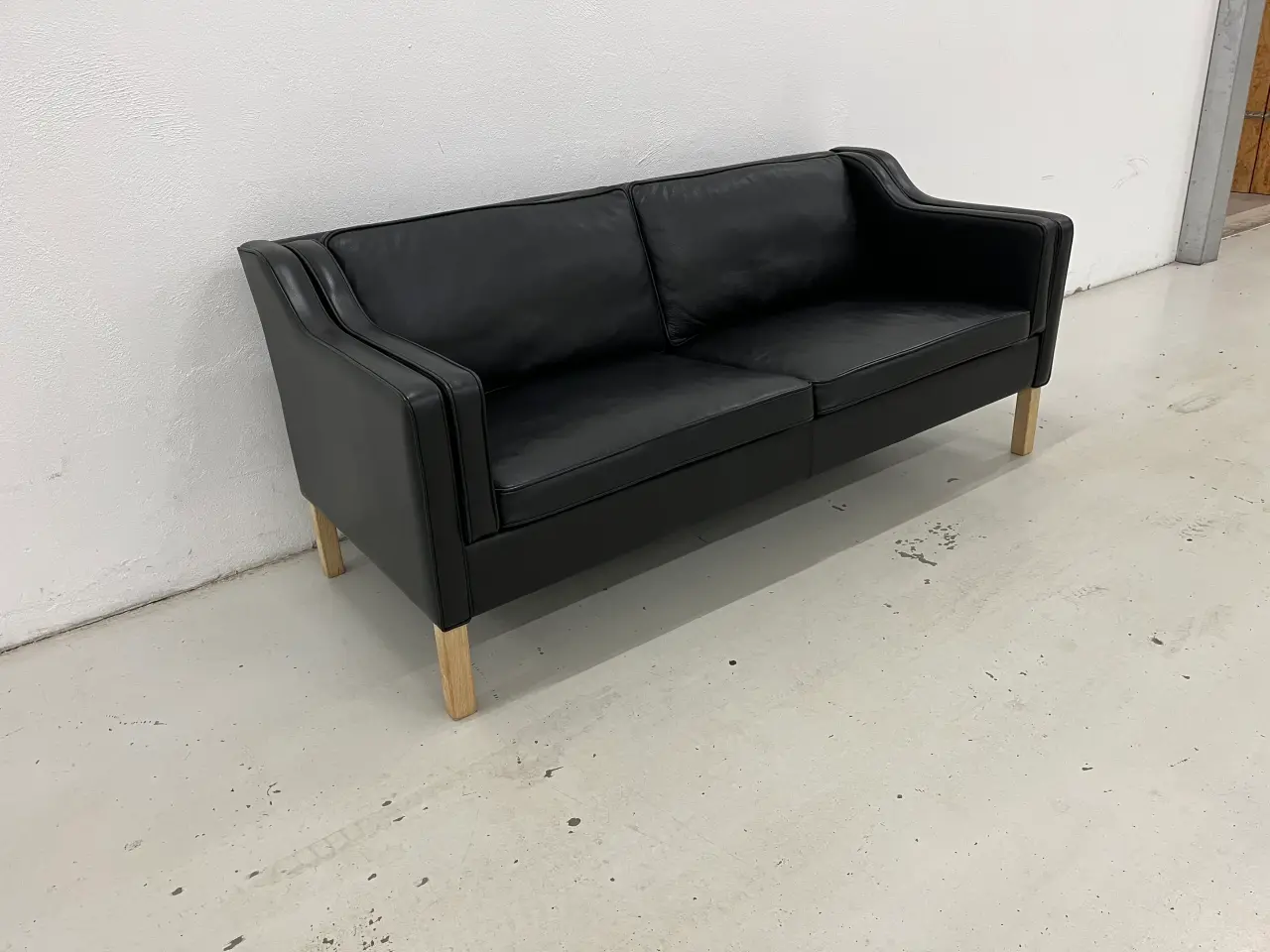 Billede 3 - Mogens Hansen MH 195 2,5 personers sofa sort 