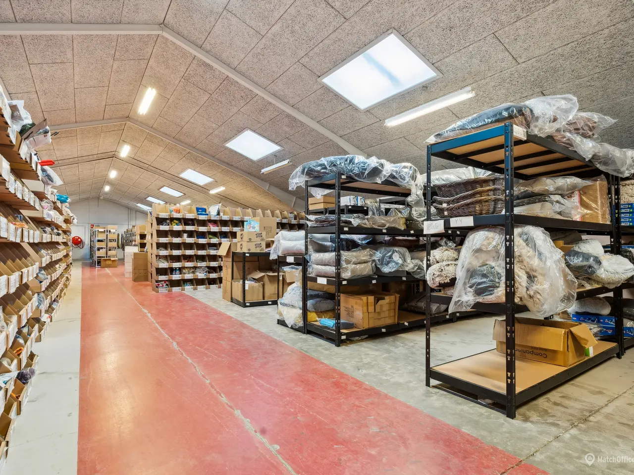 Billede 2 - 298 m² lager/kontor i større erhvervspark