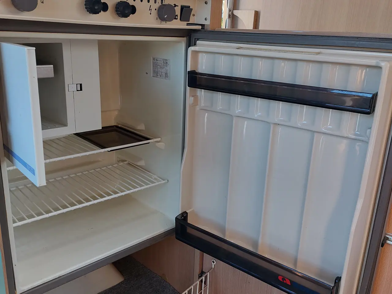 Billede 6 - Lille let campingvogn