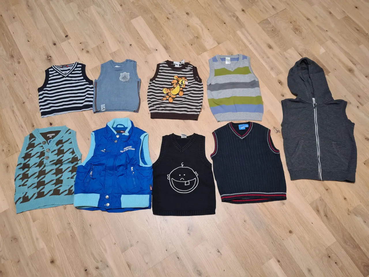 Billede 1 - Vest, Veste str 68 -116