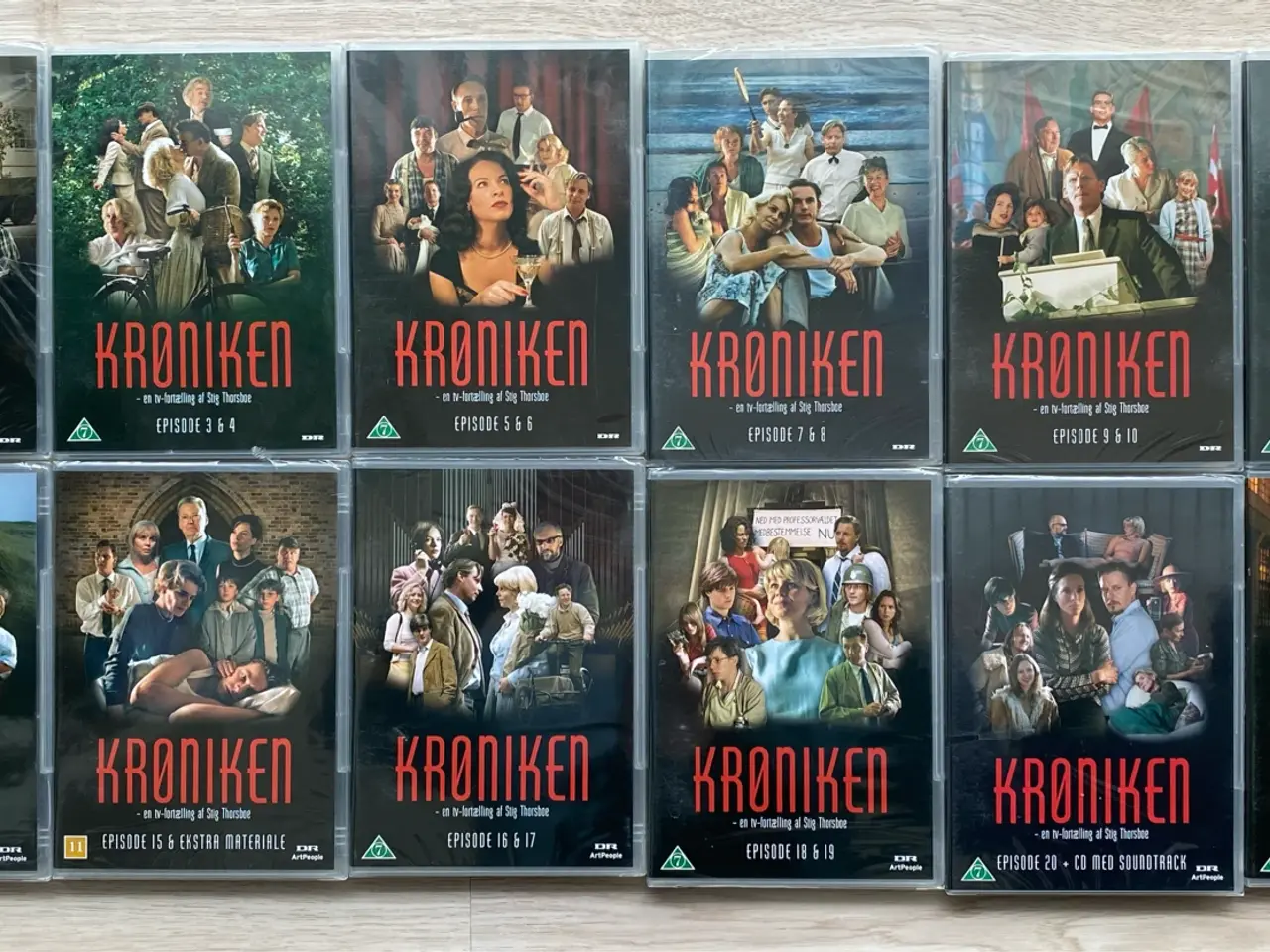 Billede 2 - Krøniken - Den Komplette Serie (12-dvd'er)