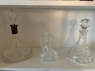 3 krystal karafler