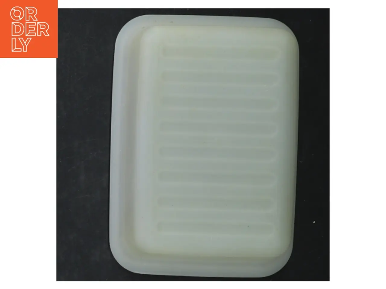 Billede 2 - Tupperware smør boks (str. 16x9 cm)