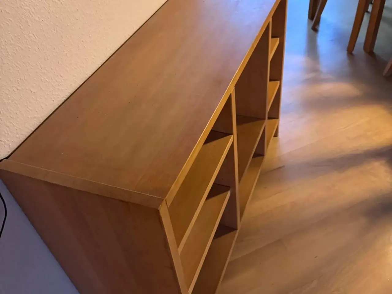 Billede 2 - Snedker lavet reol