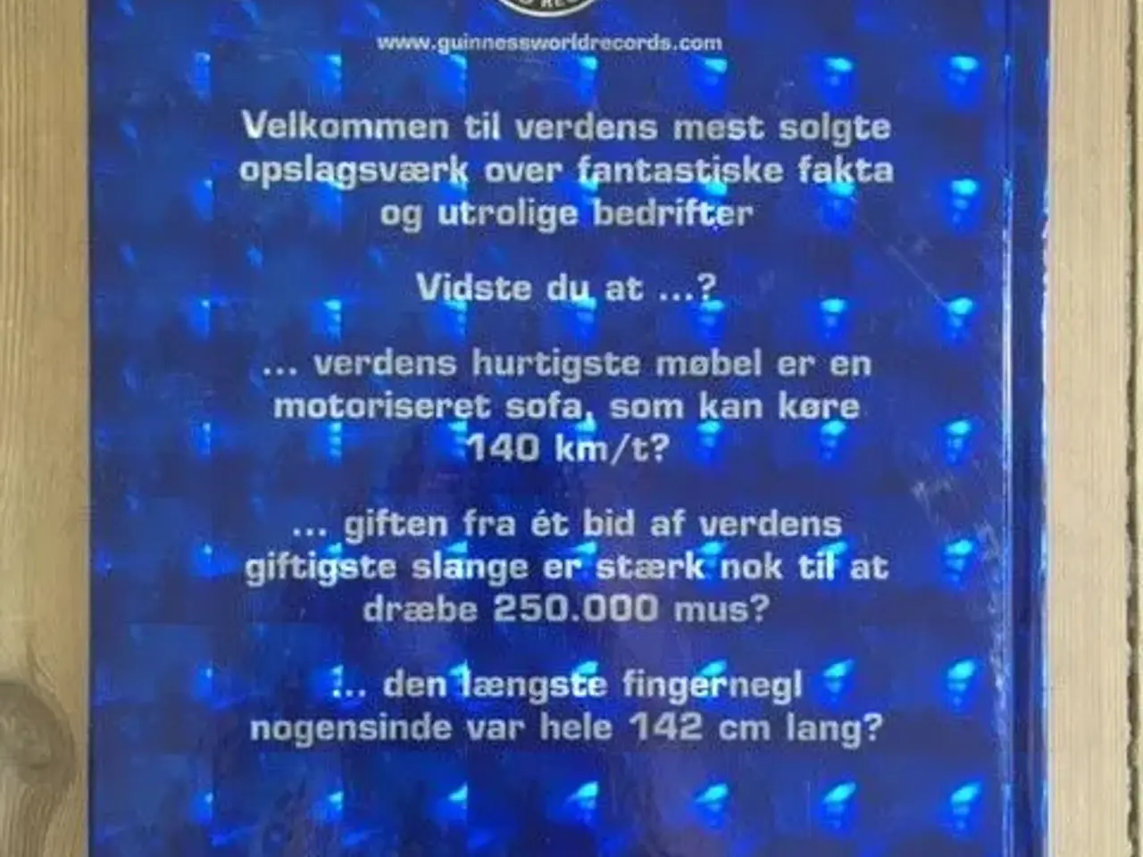 Billede 2 - Guiness Rekordbog 2004