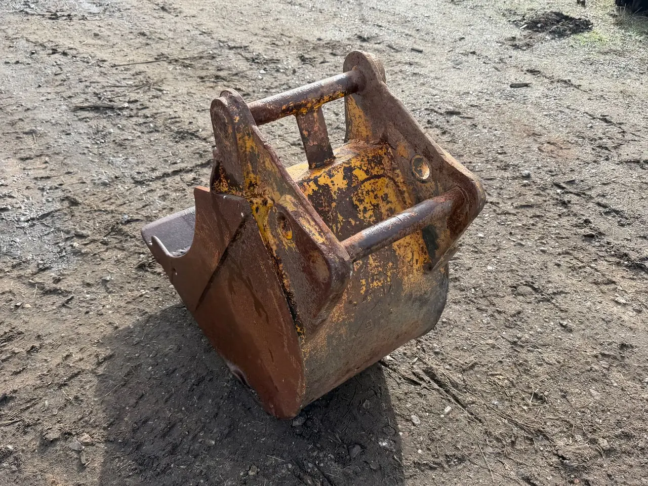 Billede 3 - - - - - - - 40 cm bagskovl - Hydrema Beslag
