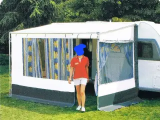 Fiamma zip posemarkise 4,10m m/sider og front