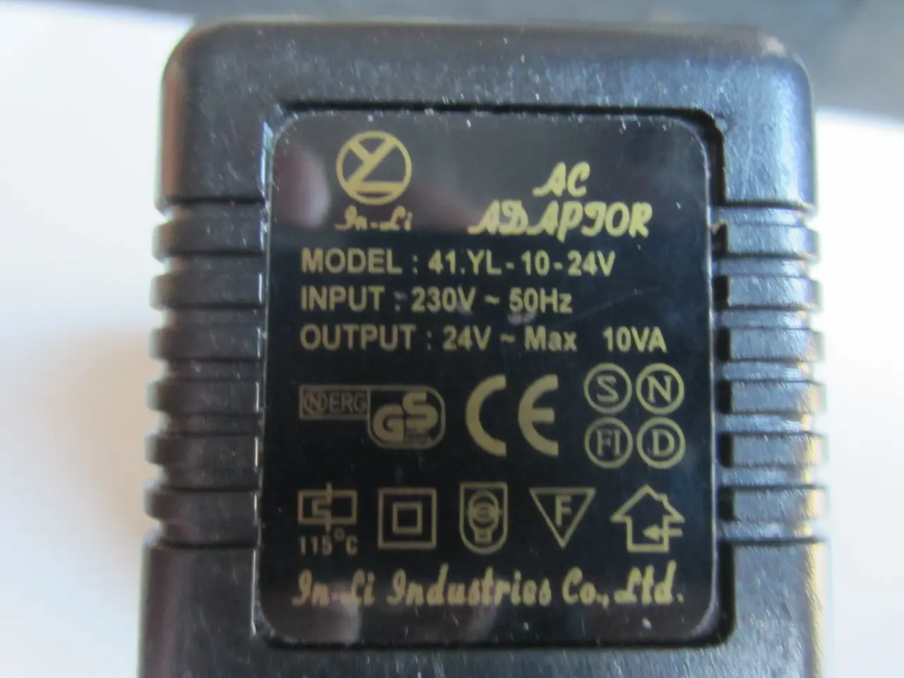 Billede 2 - In-Li 41.YL-10-24V AC Adapter 24V~  400mA 10VA