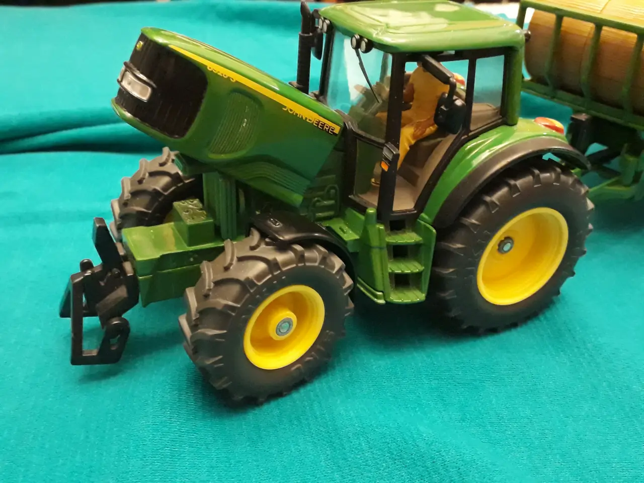 Billede 3 - Siku John Deere med Rundballevogn