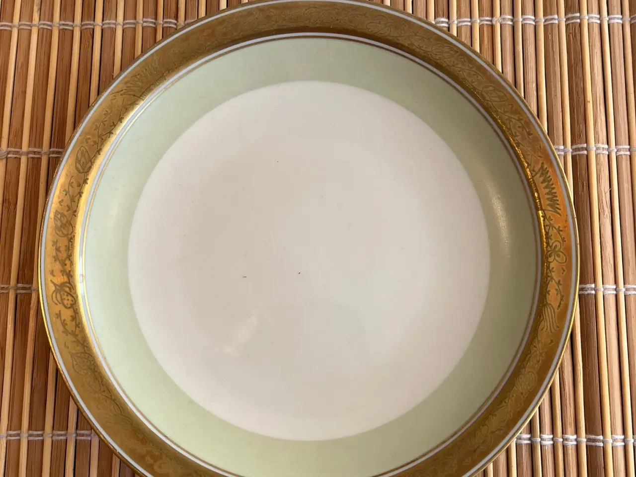 Billede 3 - Royal Copenhagen stel Dagmar med guldkant porcelæn